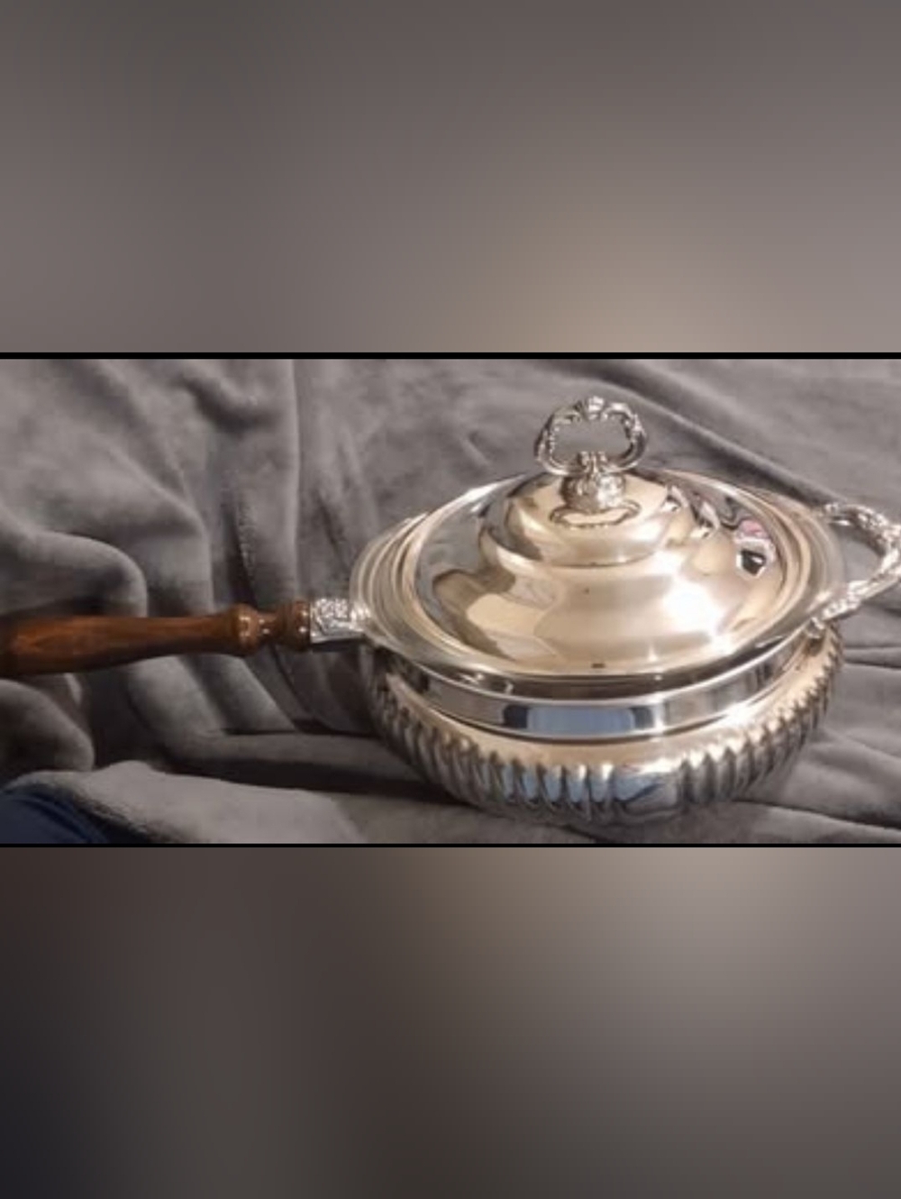 Vintage Silver Plated Chafing Dish, Lid, Removable Handle, & Pyrex Dish GUC